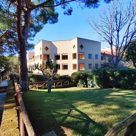 Homes Marina 아파트 *