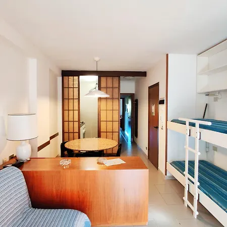 Homes Marina 아파트 푼타알라